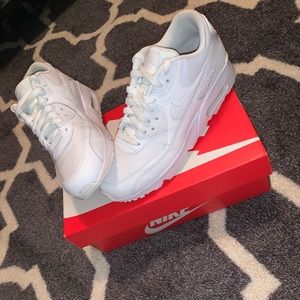 Nike air max’s 90